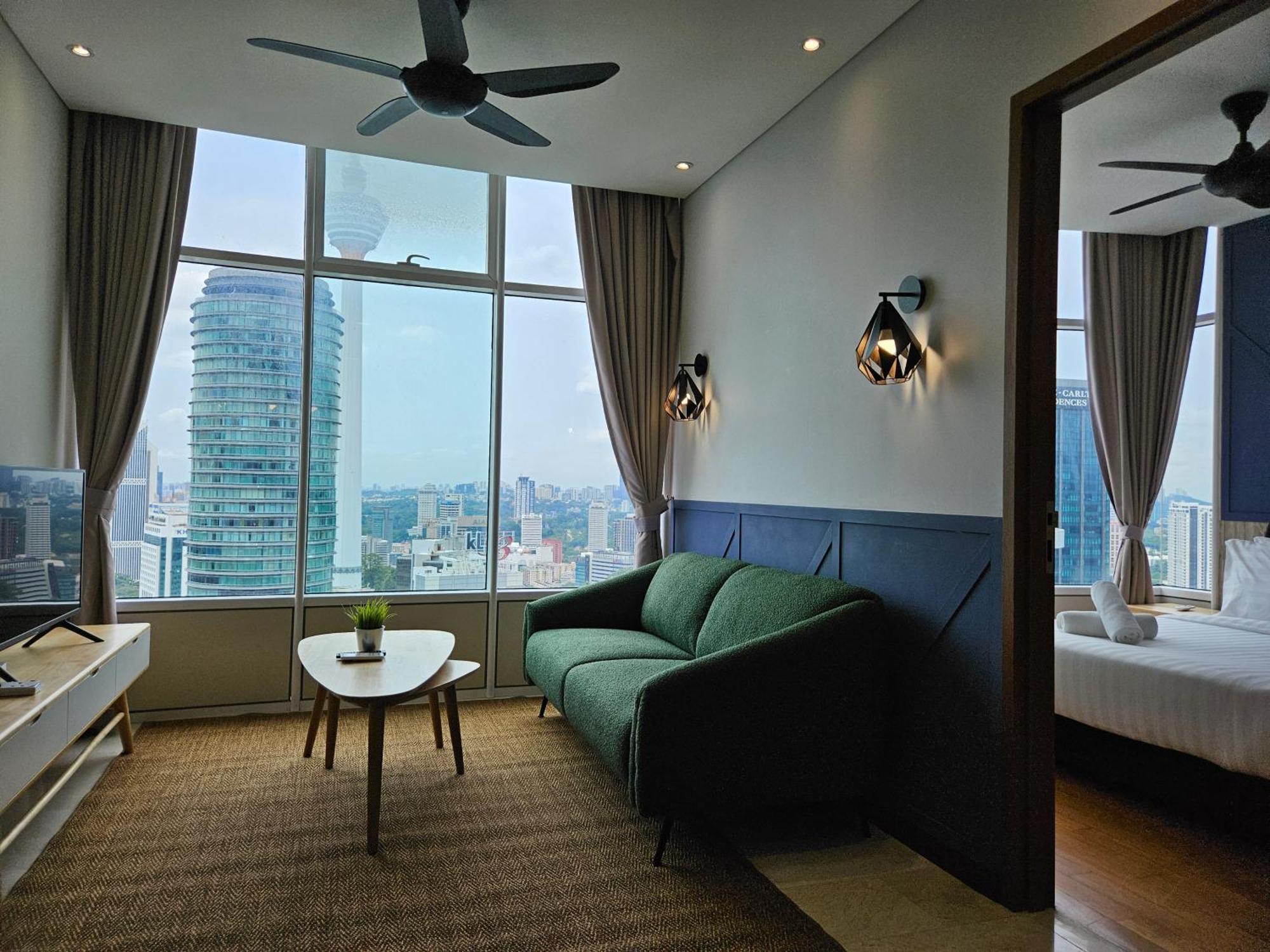 Sky Suites Klcc By Asiapex 쿠알라룸푸르 객실 사진